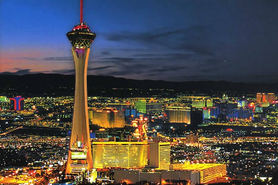 Stratosphere Las Vegas Hotel Sposarsi A Las Vegas stratosphere-las-vegas-hotel-sposarsi-a-las-vegas